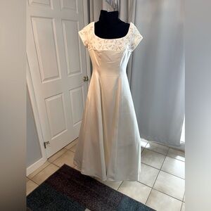 WEDDING DRESS – BIANCHI - NEW – SIZE 8 – PROM, RECEPTION - $80
